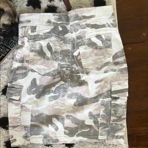 NWT Camouflage Cargo stretch mini pencil Skirt